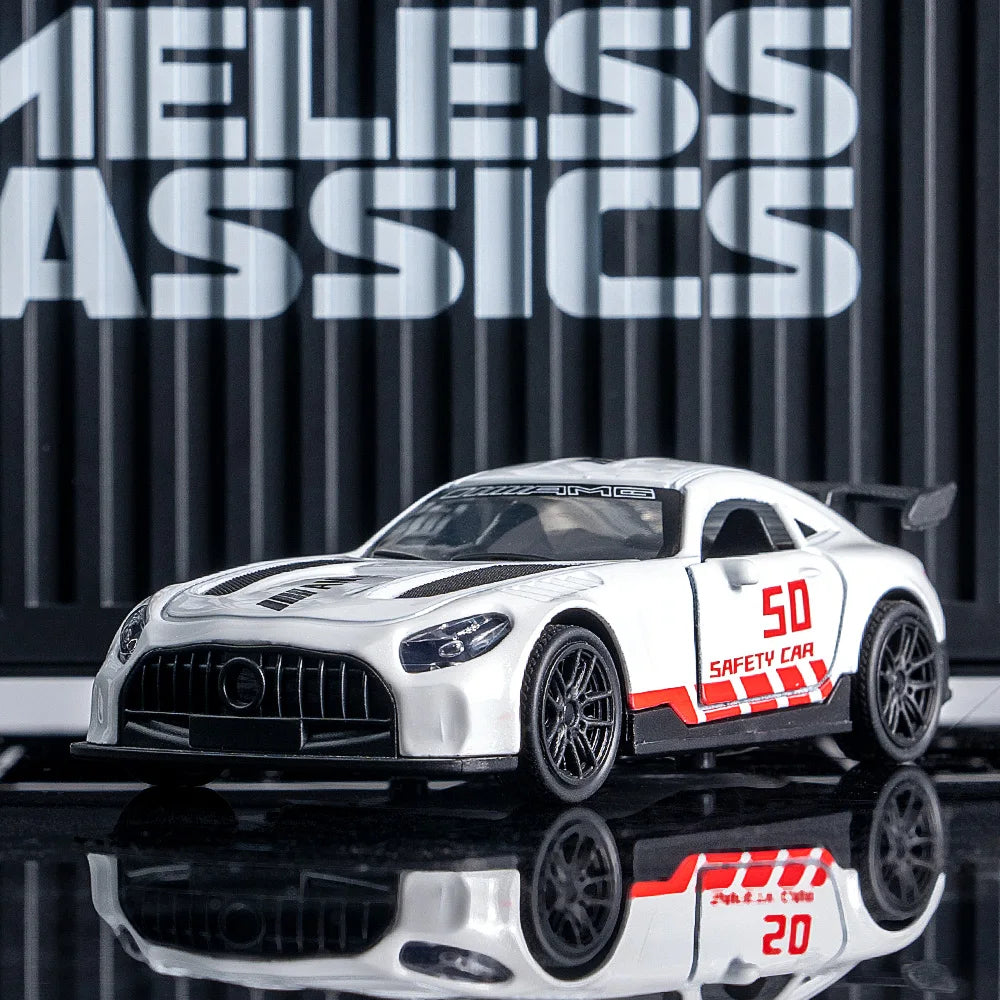 White AMG Safety Car Diecast Model – 10.6cm Alloy Collectible with Openable Doors