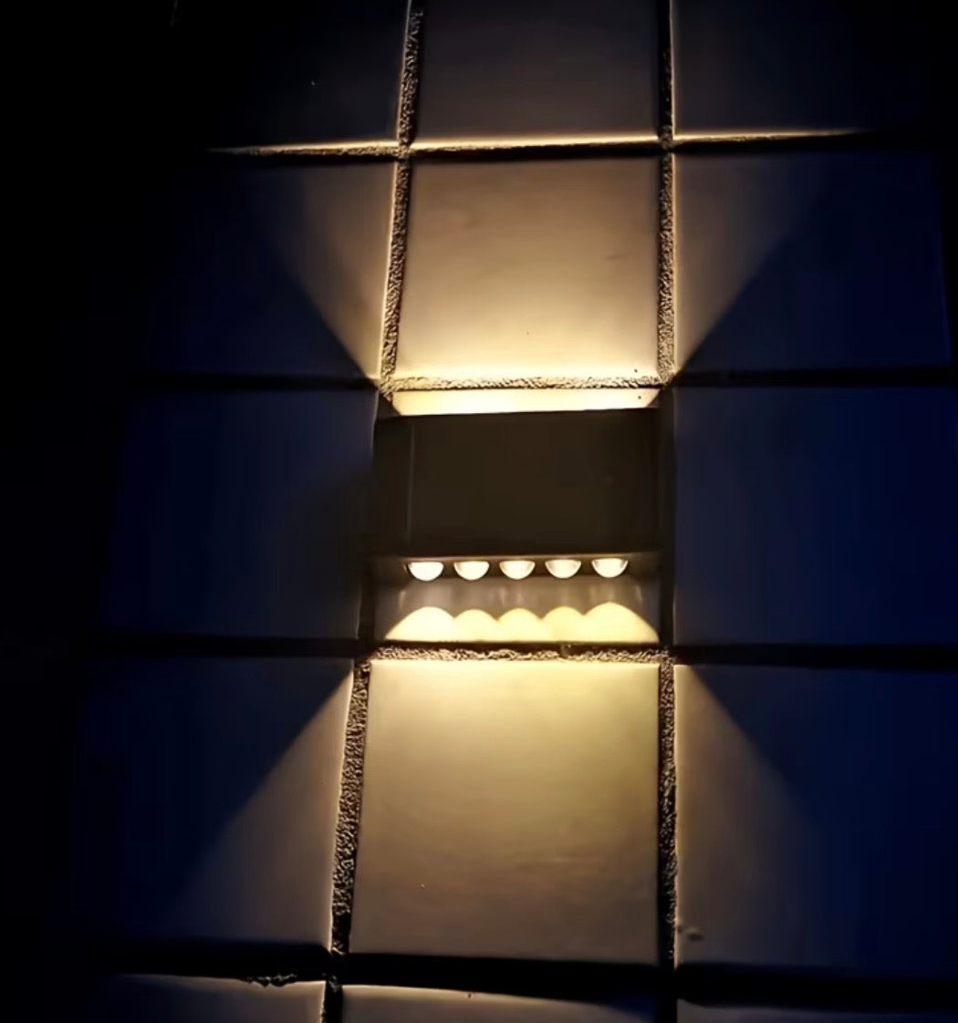 Solar LED Outdoor Wall Light – Waterproof Up & Down Garden Fence Lamp