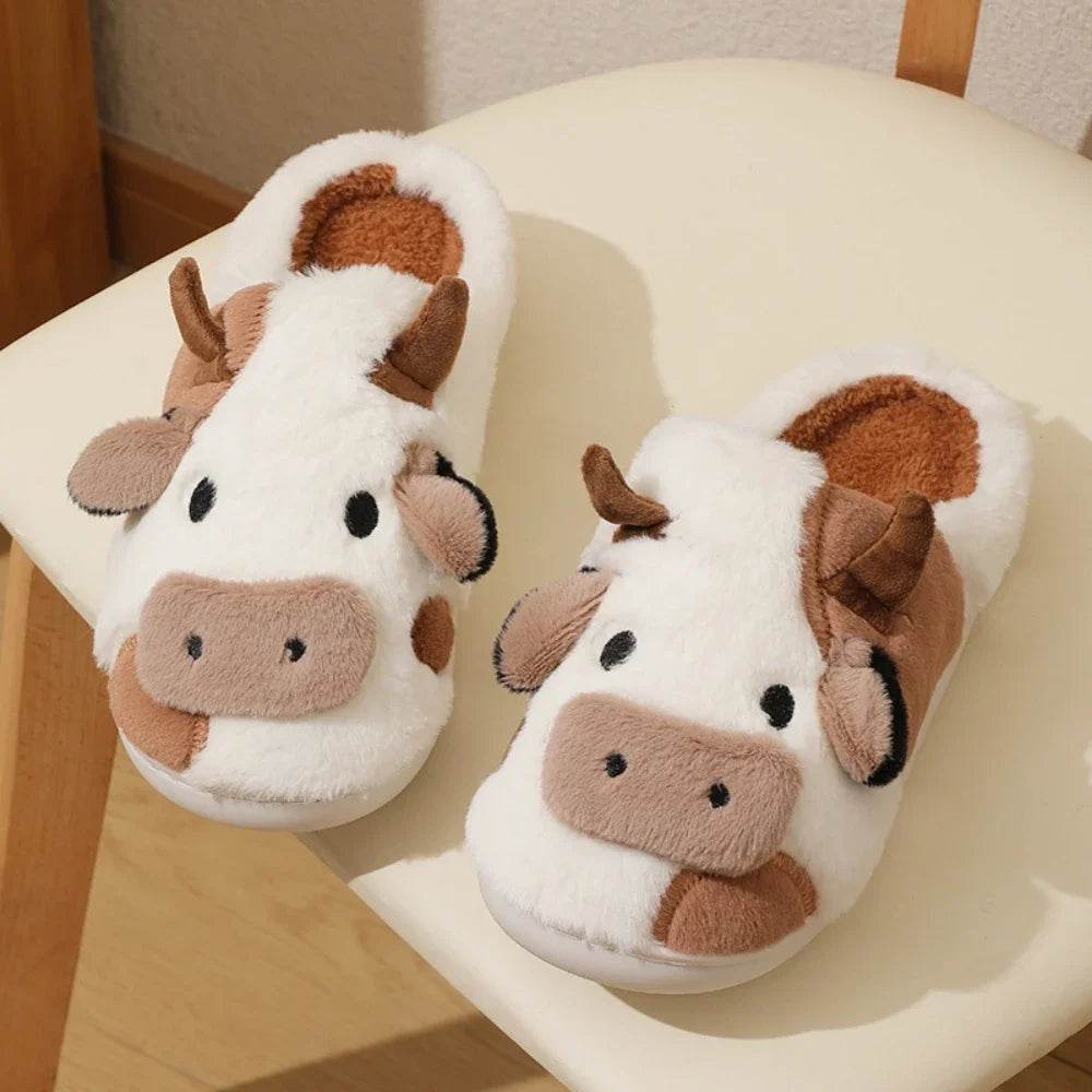 Winter Home Slippers for Couples Warm Plush Neutral Cartoon Cow Indoor Anti Slip Comfortable Cotton Slippers for Men and Women