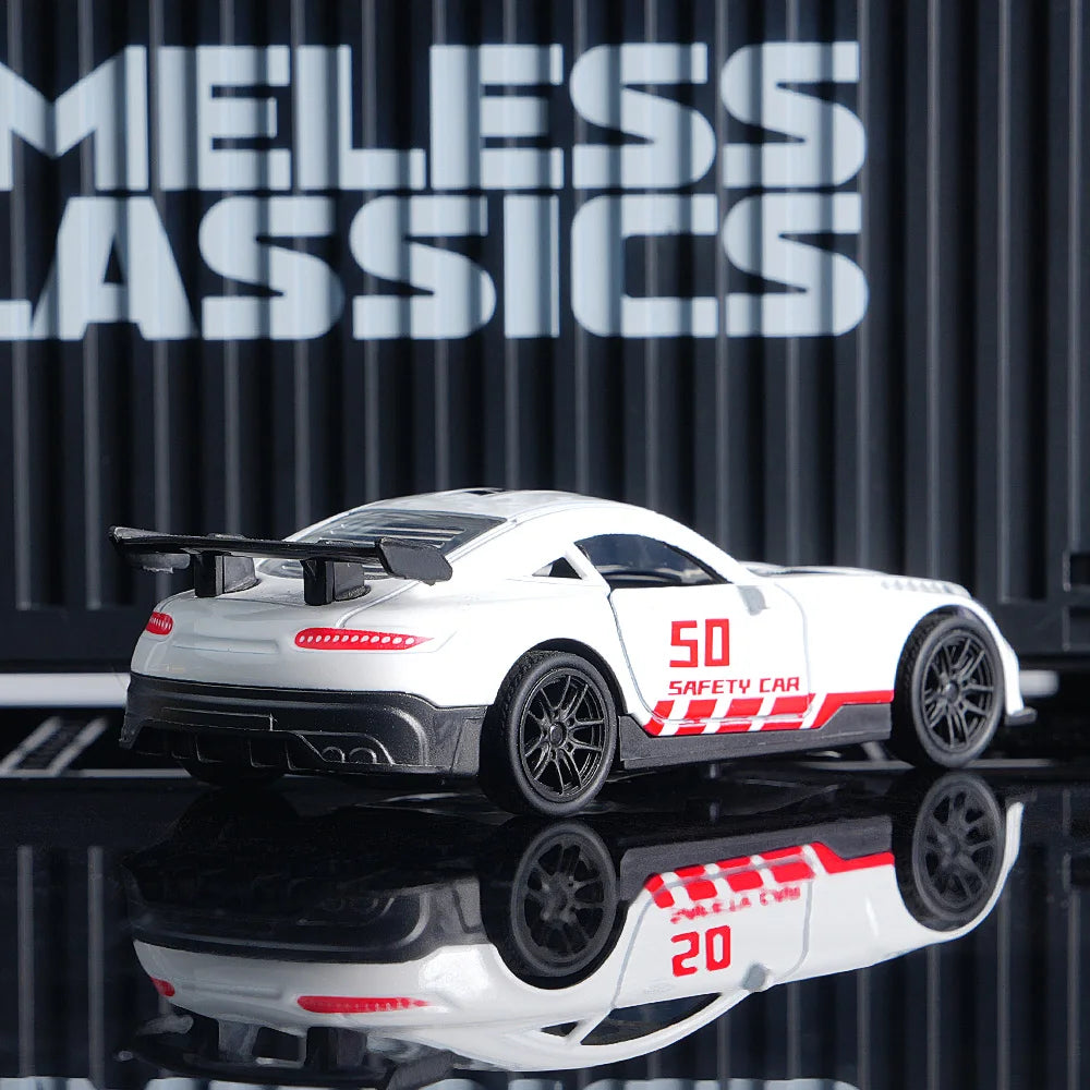 White AMG Safety Car Diecast Model – 10.6cm Alloy Collectible with Openable Doors